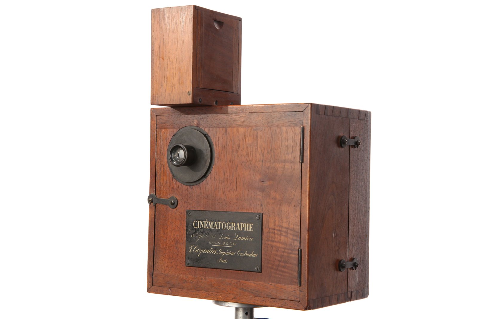 The First Camera Ever Used to Shoot a Movie – History of Motion Picture Cameras