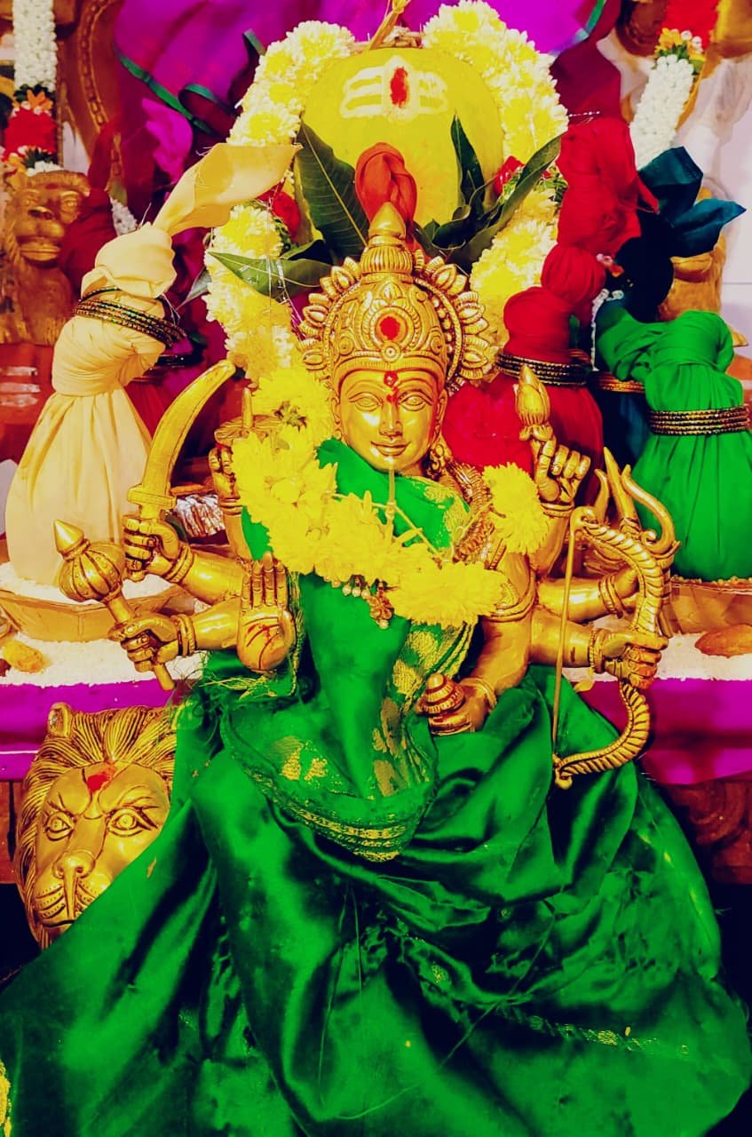 Sharadiya Navratri Celebrations Begin at Swayambhu Shwetarka Moola Ganapathi Temple in Kazipet