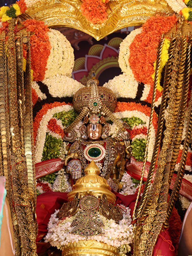కన్నుల పండుగగా శ్రీవారి గరుడోత్సవం