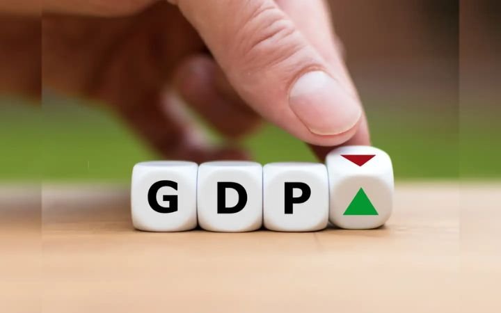 అంచనాలకు మించి జీడీపీ పరుగులు