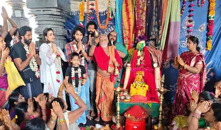 Aadi Saikumar and Shambala Team Visit Prominent Temples in Warangal