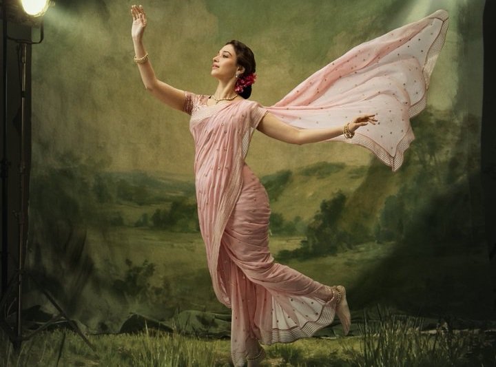 Tamannaah Bhatia Is Introduced As ‘Jayashree’ From ‘V Shantaram’ Biopic…