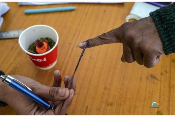 తెలంగాణ మున్సిపల్ ఎన్నికలు: ఎవరి బలం ఎంత?