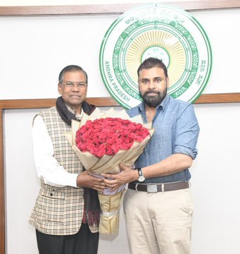 అనుమతులు ఉన్నా మైనింగ్ కి అడ్డు తగులుతున్నారు