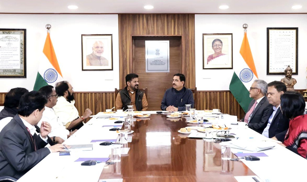 CM Revanth Reddy Urges Centre to Procure Additional Paddy from Telangana